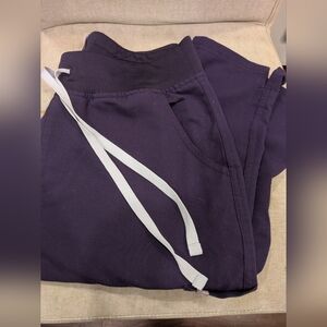 Figs Eggplant Scrub Bottoms Medium
